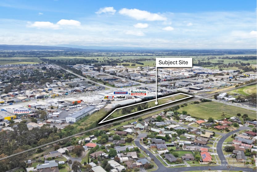 Click to view all images 93A McNairn Road Traralgon VIC 3844 - Image 3