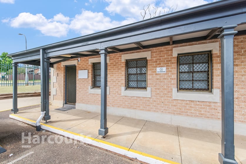 Click to view all images 1/67 Jacaranda Avenue Bradbury NSW 2560 - Image 1