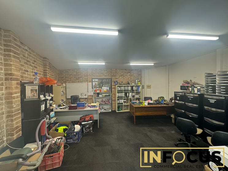 Click to view all images Minchinbury NSW 2770 - Image 3