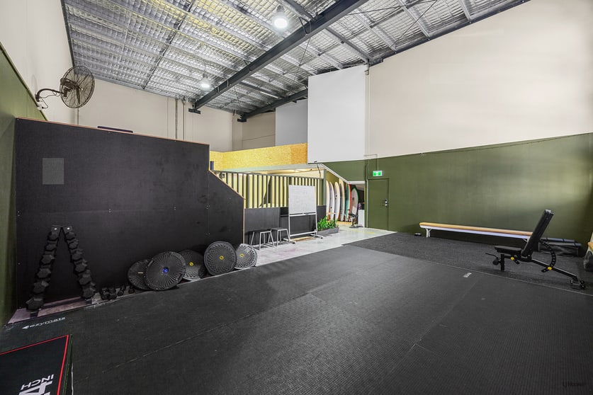 Click to view all images 1/6 Nuban Street Currumbin Waters QLD 4223 - Image 3