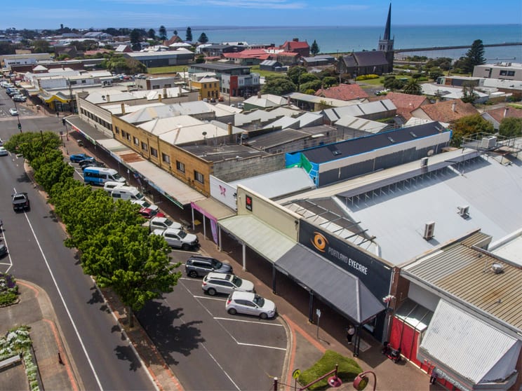 Click to view all images 64 Percy Street Portland VIC 3305 - Image 3