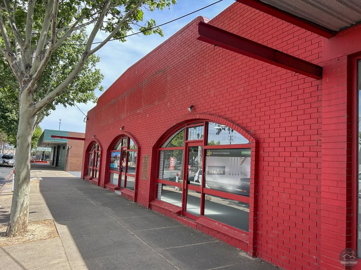 Click to view all images 202 Corio Street Shepparton VIC 3630 - Image 2