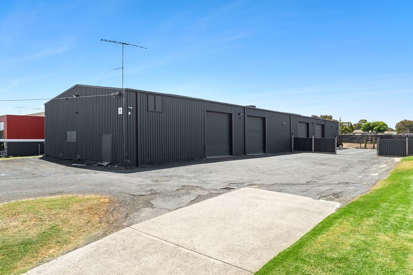 Click to view all images 159 Fyans Street South Geelong VIC 3220 - Image 1