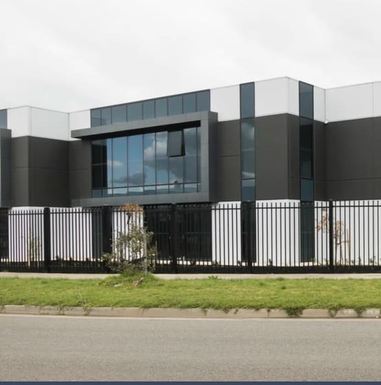 Click to view all images 7/28 Longford Road Epping VIC 3076 - Image 1