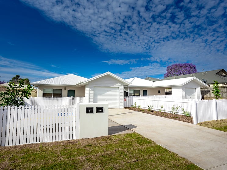 Click to view all images 6a Gatfield Street Newtown QLD 4350 - Image 3