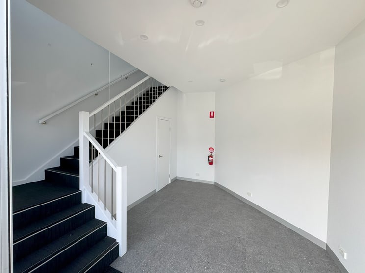 Click to view all images 25/87-91 Hallam South Road Hallam VIC 3803 - Image 3