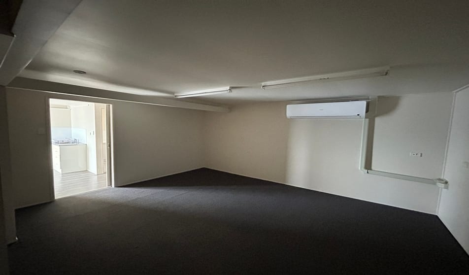 2/102 Islander Road Pialba QLD 4655 - Image 3