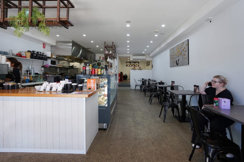 Click to view all images 1 & 2/61-63 Carawa Road Cromer NSW 2099 - Image 3