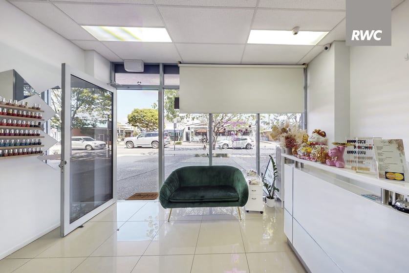 Click to view all images Oxley Road Corinda QLD 4075 - Image 2