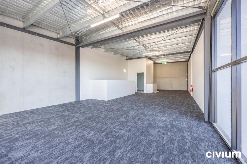 Click to view all images Unit F07/25 Val Reid Crescent Hume ACT 2620 - Image 3