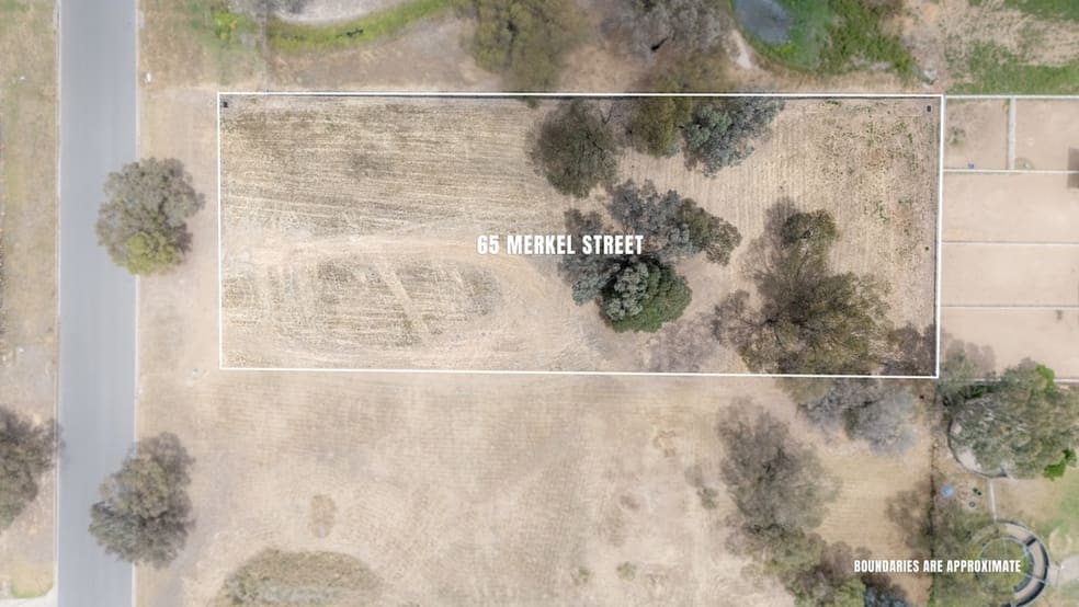 Click to view all images 65 Merkel Street Thurgoona NSW 2640 - Image 2