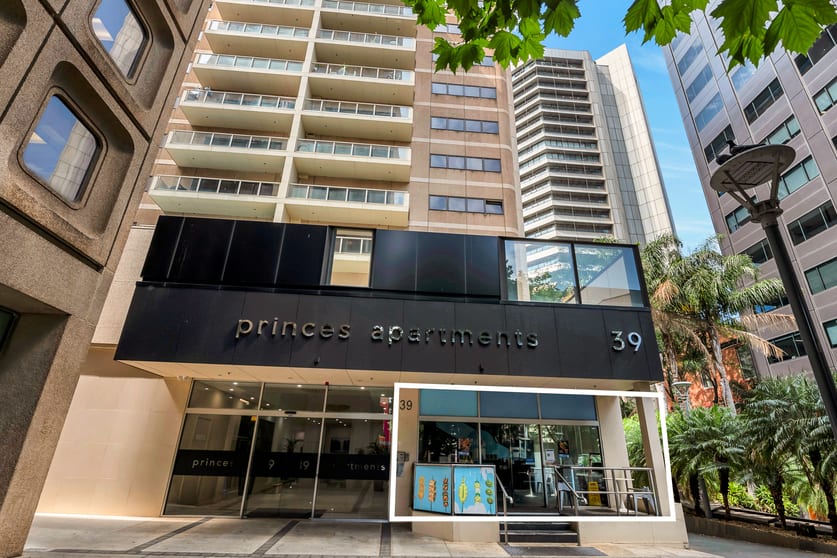 Click to view all images Shop 2/39 Grenfell Street Adelaide SA 5000 - Image 2