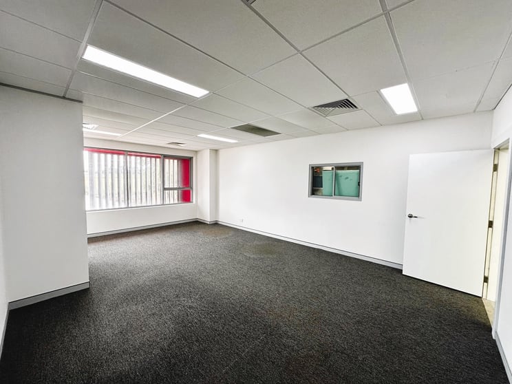 Click to view all images 12/589 Withers Road Rouse Hill NSW 2155 - Image 2