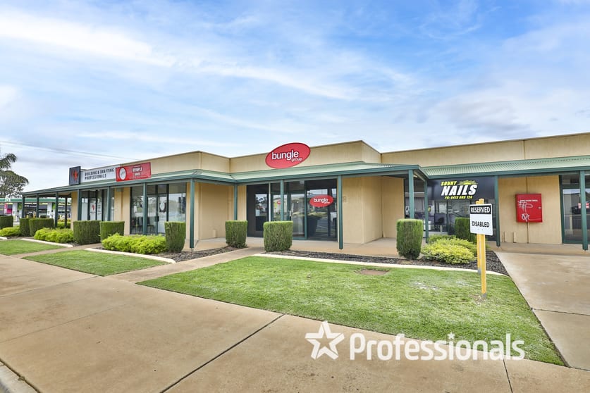 Click to view all images 1-5/2103 Fifteenth Street Irymple VIC 3498 - Image 3