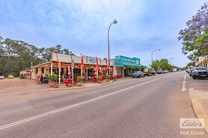 Click to view all images 128 Stirling Terrace Toodyay WA 6566 - Image 2