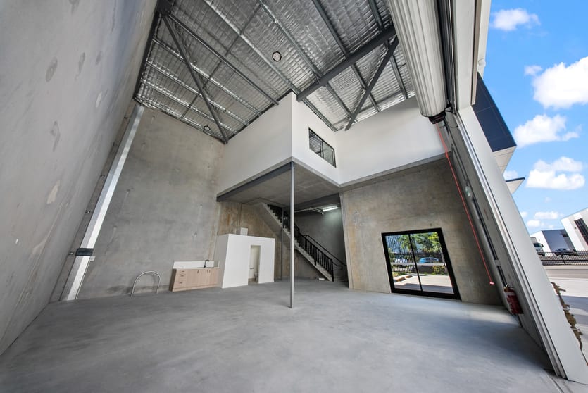 Click to view all images 19/3 Rudman Parade Burleigh Heads QLD 4220 - Image 3