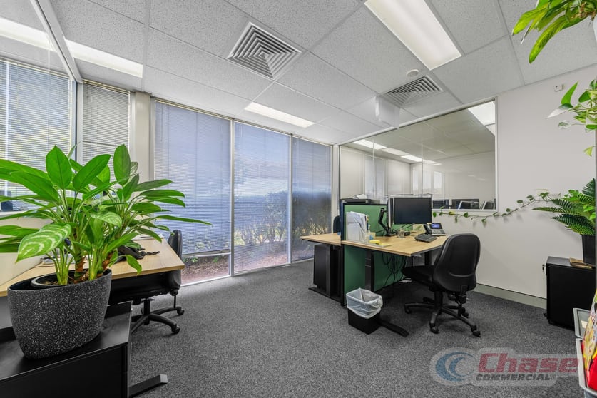 Click to view all images 12/8 Navigator Place Hendra QLD 4011 - Image 3