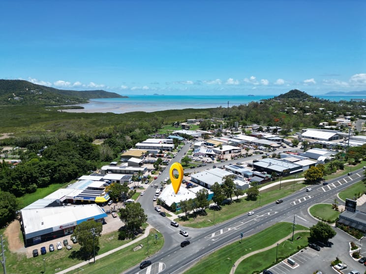 Click to view all images 3/19 William Murray Drive Cannonvale QLD 4802 - Image 2