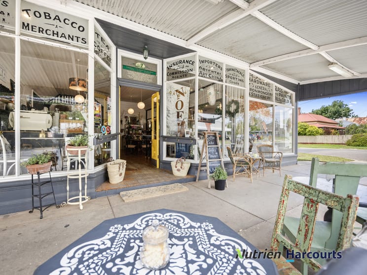 Click to view all images 7 Station Street Yea VIC 3717 - Image 2