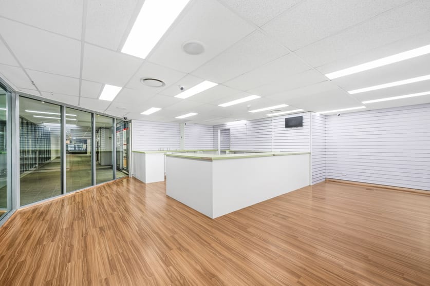Click to view all images 7/1741-1745 Pittwater Road Mona Vale NSW 2103 - Image 3