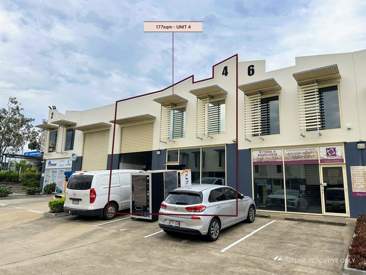 Click to view all images 4/15 Corporate Place Hillcrest QLD 4118 - Image 1