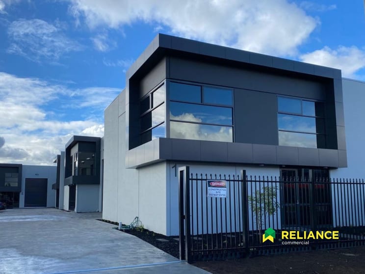 1/11 Dazln Drive Melton VIC 3337 - Image 2