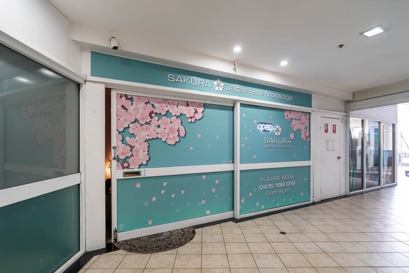 Click to view all images shop 6/9 Trickett Street Surfers Paradise QLD 4217 - Image 1