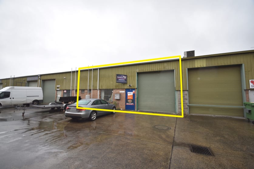 7/21 Burgess Road Bayswater North VIC 3153 - Image 2