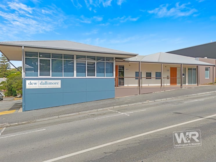Click to view all images 103 Aberdeen Street Albany WA 6330 - Image 1