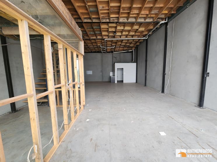 Click to view all images 37c Tallis Circuit Truganina VIC 3029 - Image 3