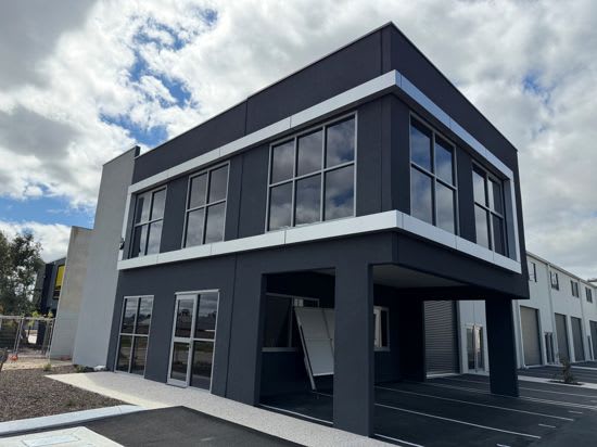 Click to view all images 12 Ferres Drive Martin WA 6110 - Image 1