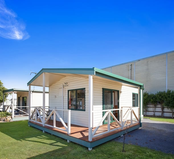 Hamilton VIC 3300 - Image 2