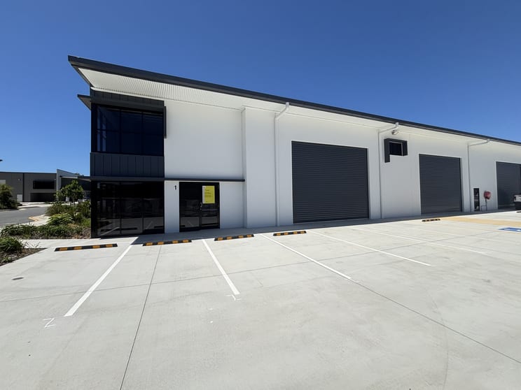 Click to view all images 1/78 Jardine Drive Redland Bay QLD 4165 - Image 2