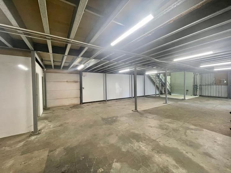 Click to view all images Unit 4/14 Donaldson Street Wyong NSW 2259 - Image 3