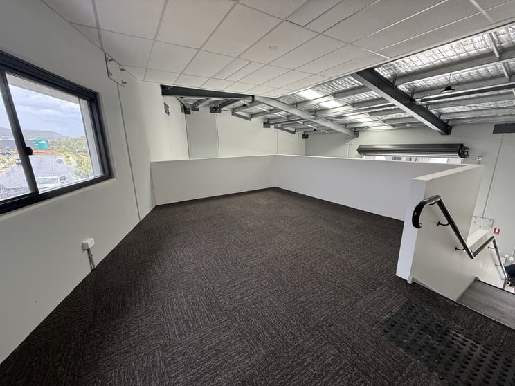 Click to view all images 13/2 Warehouse Cct Yatala QLD 4207 - Image 2