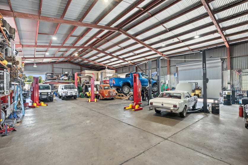 Click to view all images 34 Musgrave Road Coopers Plains QLD 4108 - Image 2