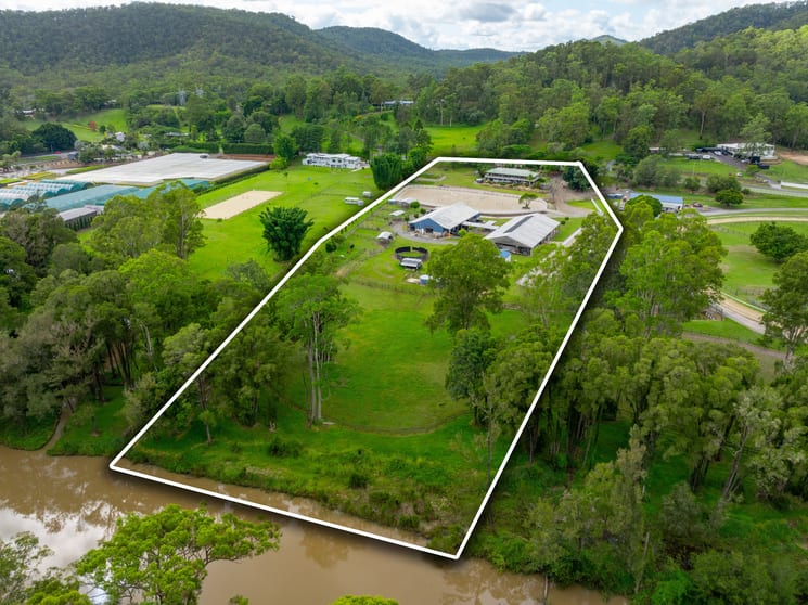 45 Gerara Court Clagiraba QLD 4211 - Image 3