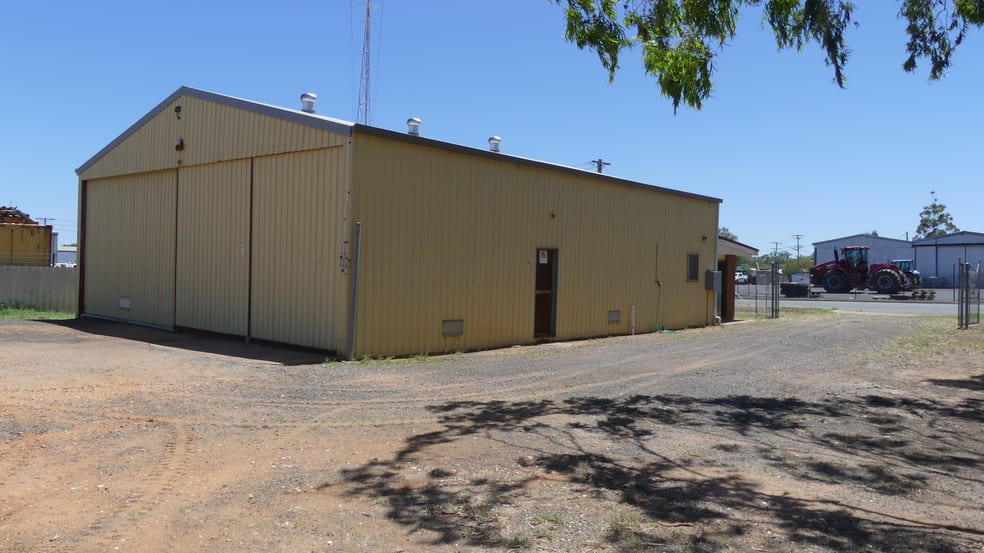 12 Banks Street Warren NSW 2824 - Image 3