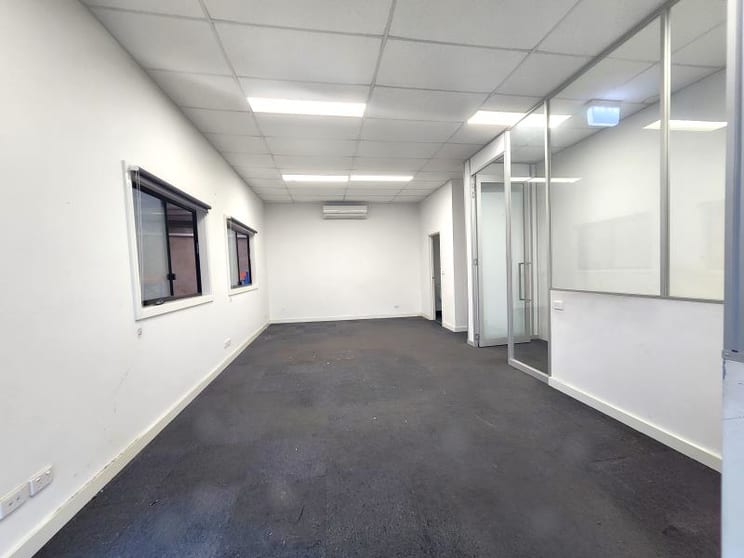 Click to view all images 7/33-35 Lara Way Campbellfield VIC 3061 - Image 3