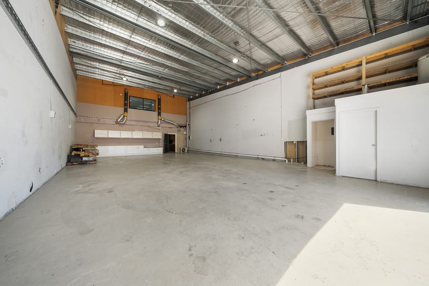 Click to view all images Unit 4/38 Dacre Street Mitchell ACT 2911 - Image 3