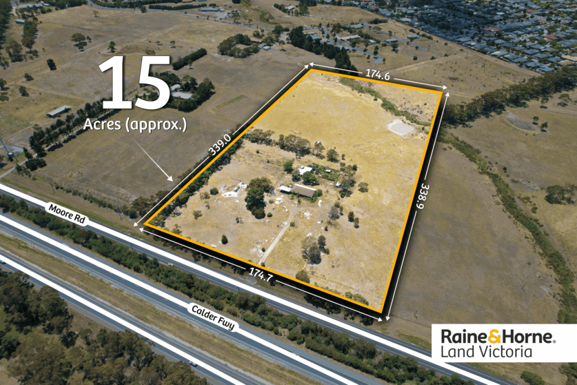 Click to view all images 180 Moore Road Sunbury VIC 3429 - Image 3
