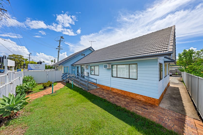 Click to view all images 132 Mains Road Sunnybank QLD 4109 - Image 2
