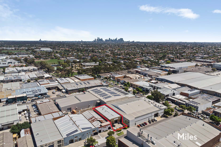 Click to view all images 9A Fink Street Preston VIC 3072 - Image 2