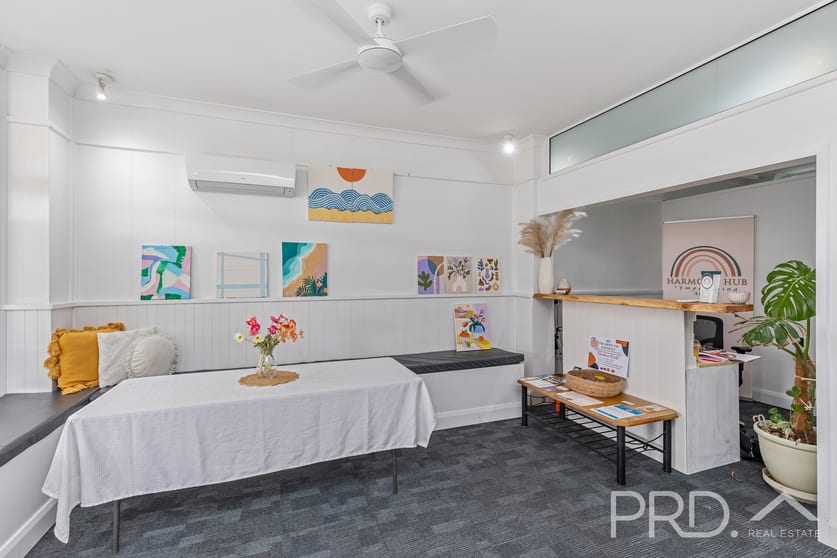 27 Russell Street Tumut NSW 2720 - Image 2