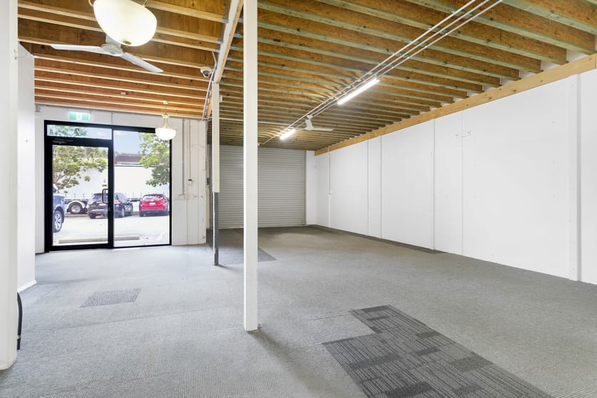 Click to view all images 2/23-25 Skyreach Street Caboolture QLD 4510 - Image 3