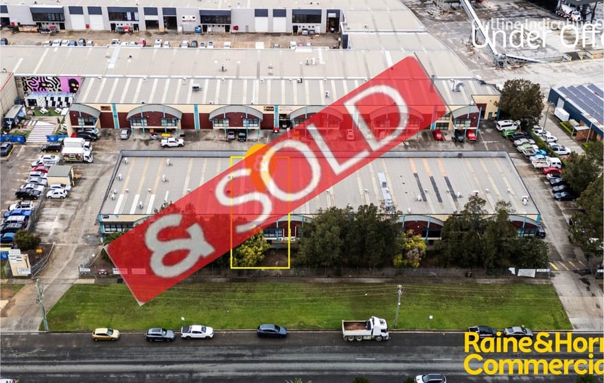 Click to view all images 15/2 Ash Road Prestons NSW 2170 - Image 1