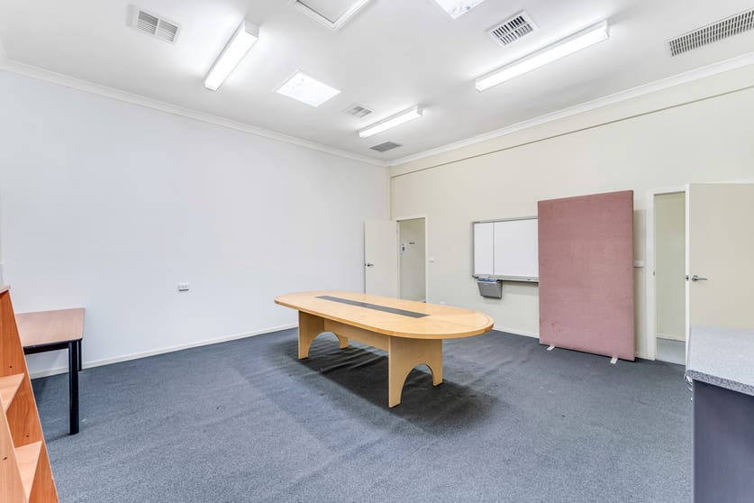 15 Violet Grove Wendouree VIC 3355 - Image 3