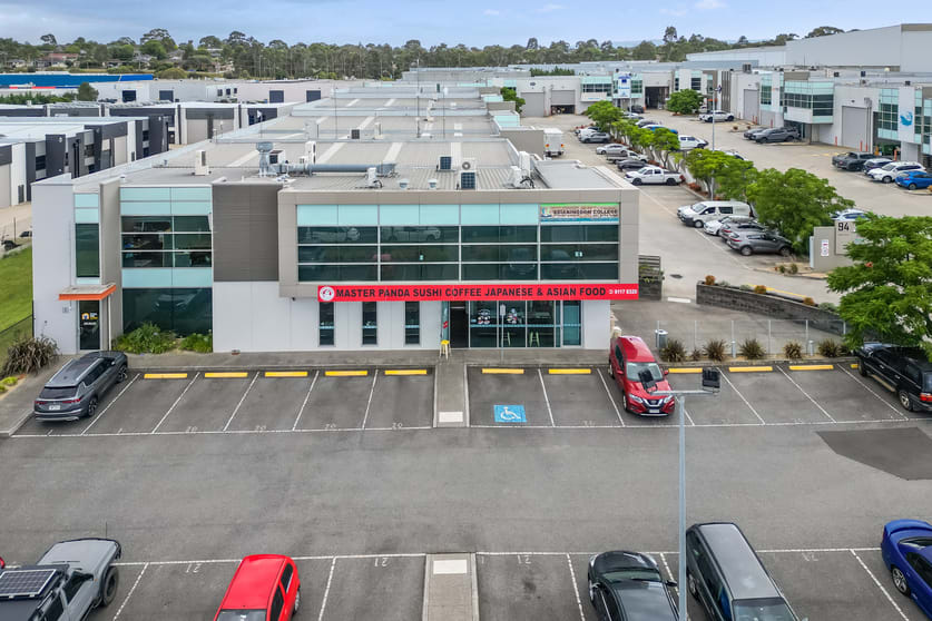 Click to view all images Unit 20/94 Abbott Road Hallam VIC 3803 - Image 1