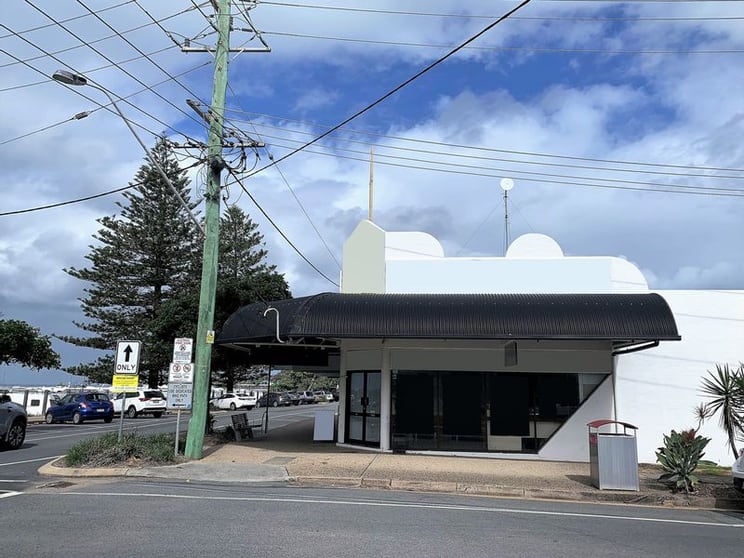 Click to view all images Shop 1/110 Marine Parade Kingscliff NSW 2487 - Image 3