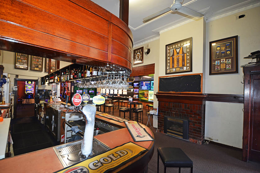 Click to view all images 161 Sanger Street Corowa NSW 2646 - Image 2
